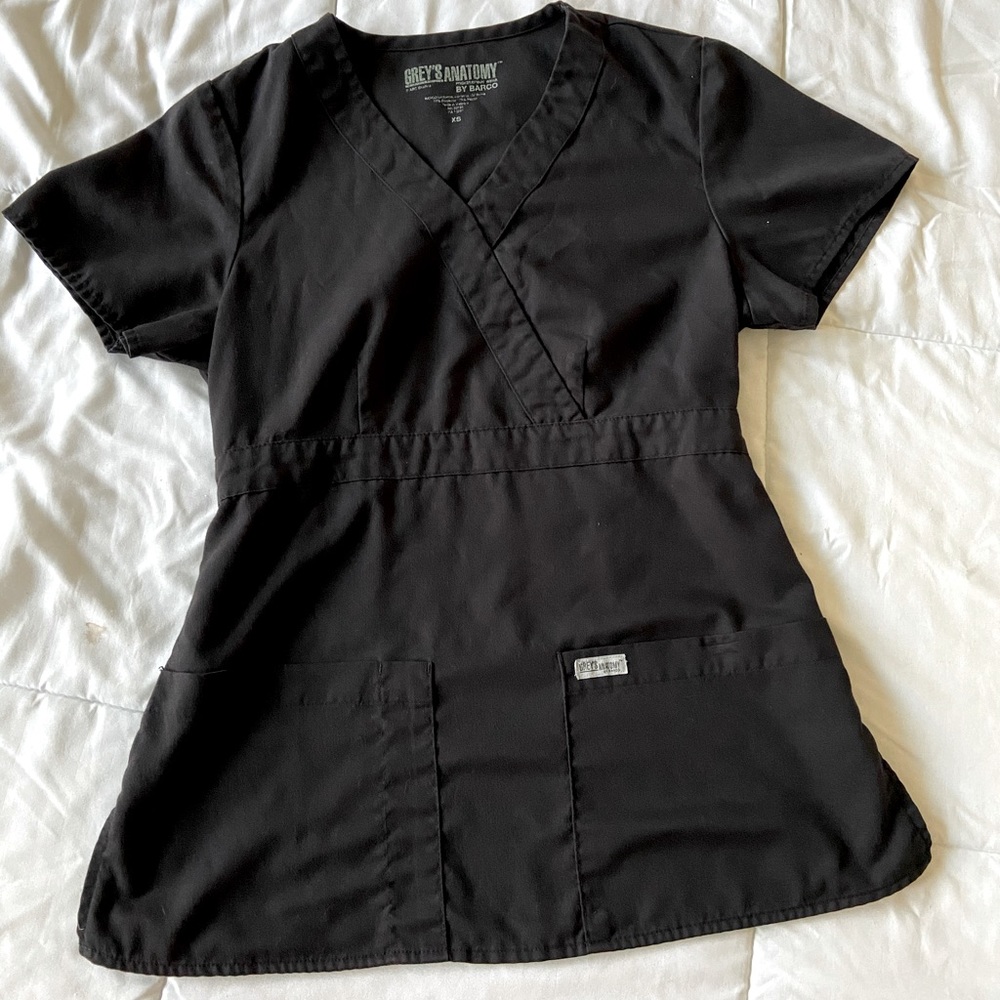 Grey’s Anatomy scrub top xs